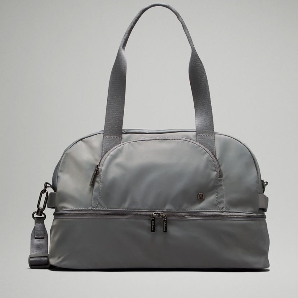 Lululemon duffel bag 29L